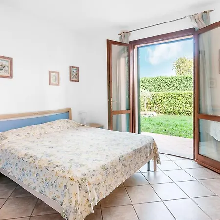 Golfo 4 アパート *